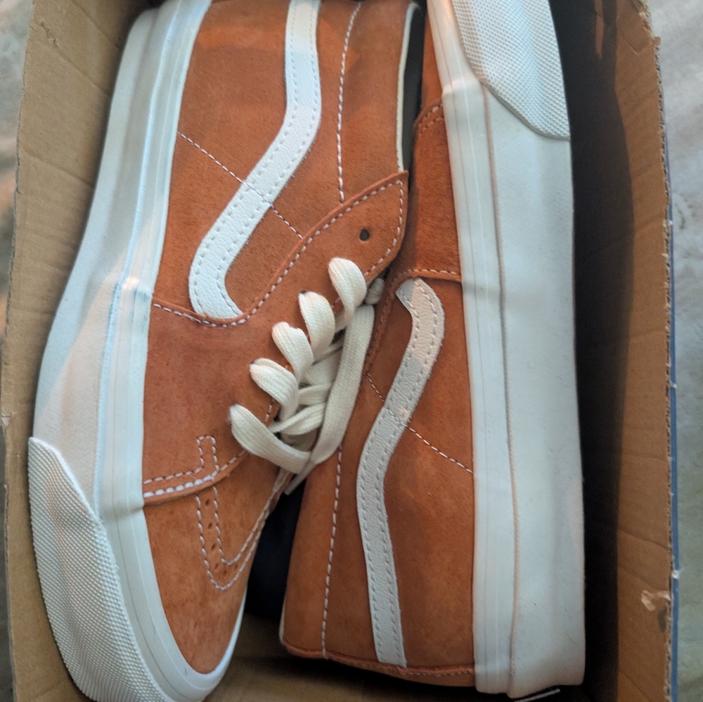Vans Men's Orange and White Sneakers